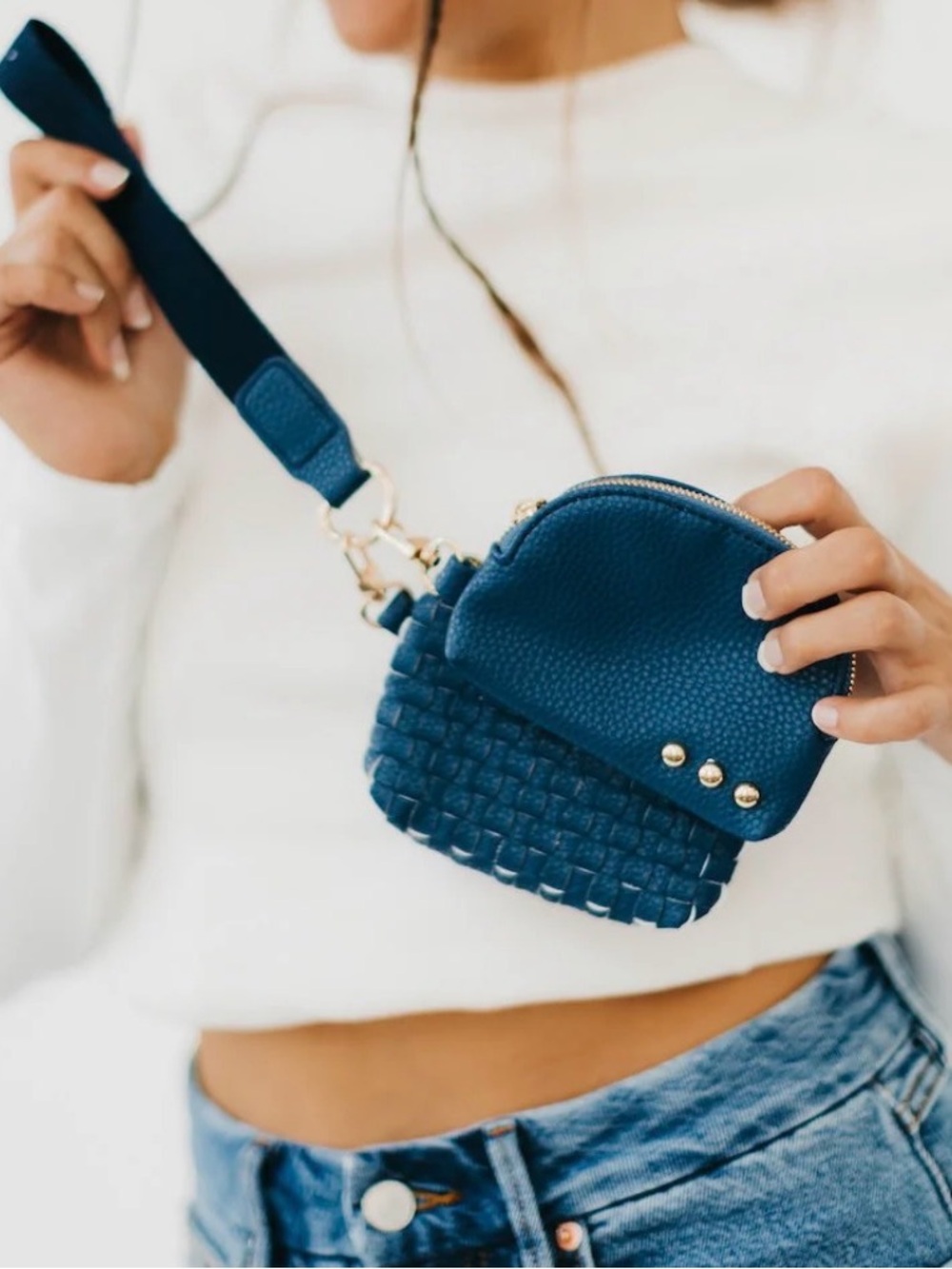 Wonderlust Woven Dual Pouch Wristlet (Denim Blue)